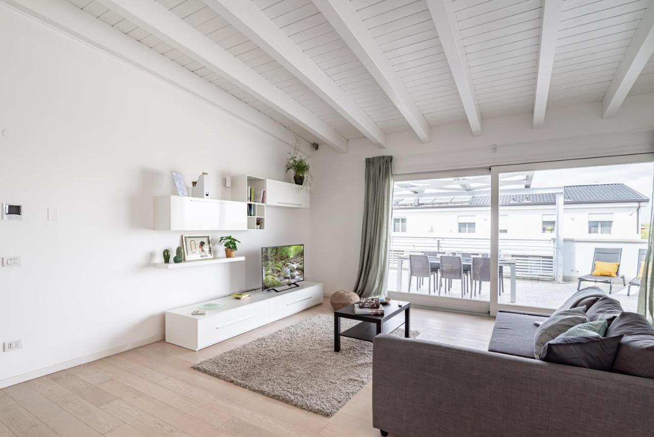 Padova Albignasego Apartment Con Terrazzo X7! Bagian luar foto