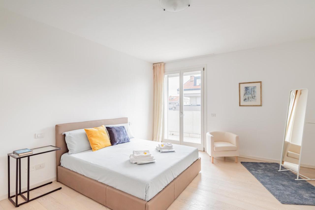 Padova Albignasego Apartment Con Terrazzo X7! Bagian luar foto